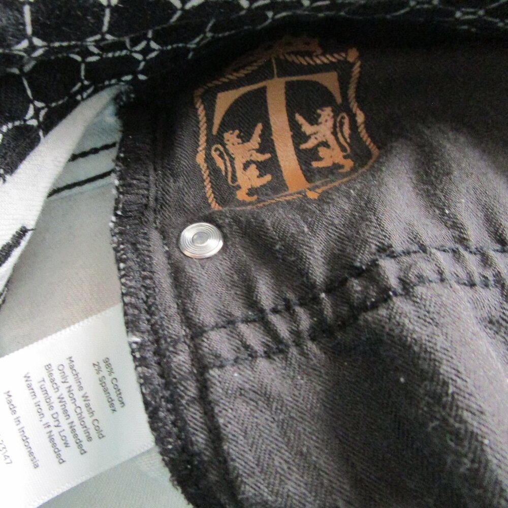 Patterned Designer Jeans - image 8